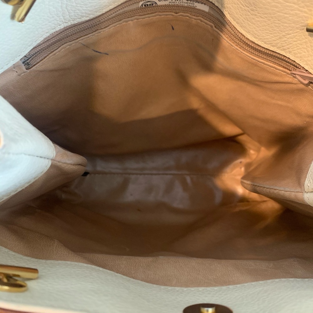 Vintage Bally shoulder Bag Gold Chain Accents - Picture 7 of 12